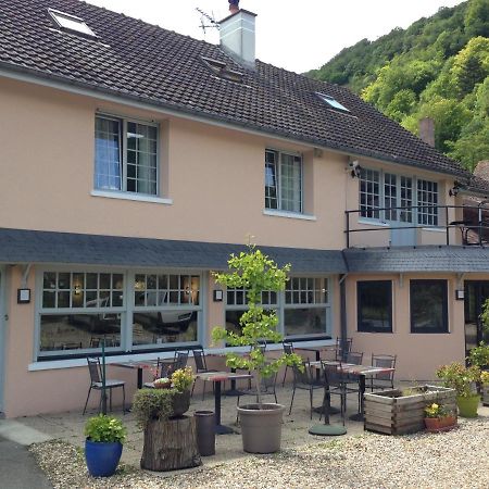 Auberge De La Roque La Roquette Dış mekan fotoğraf