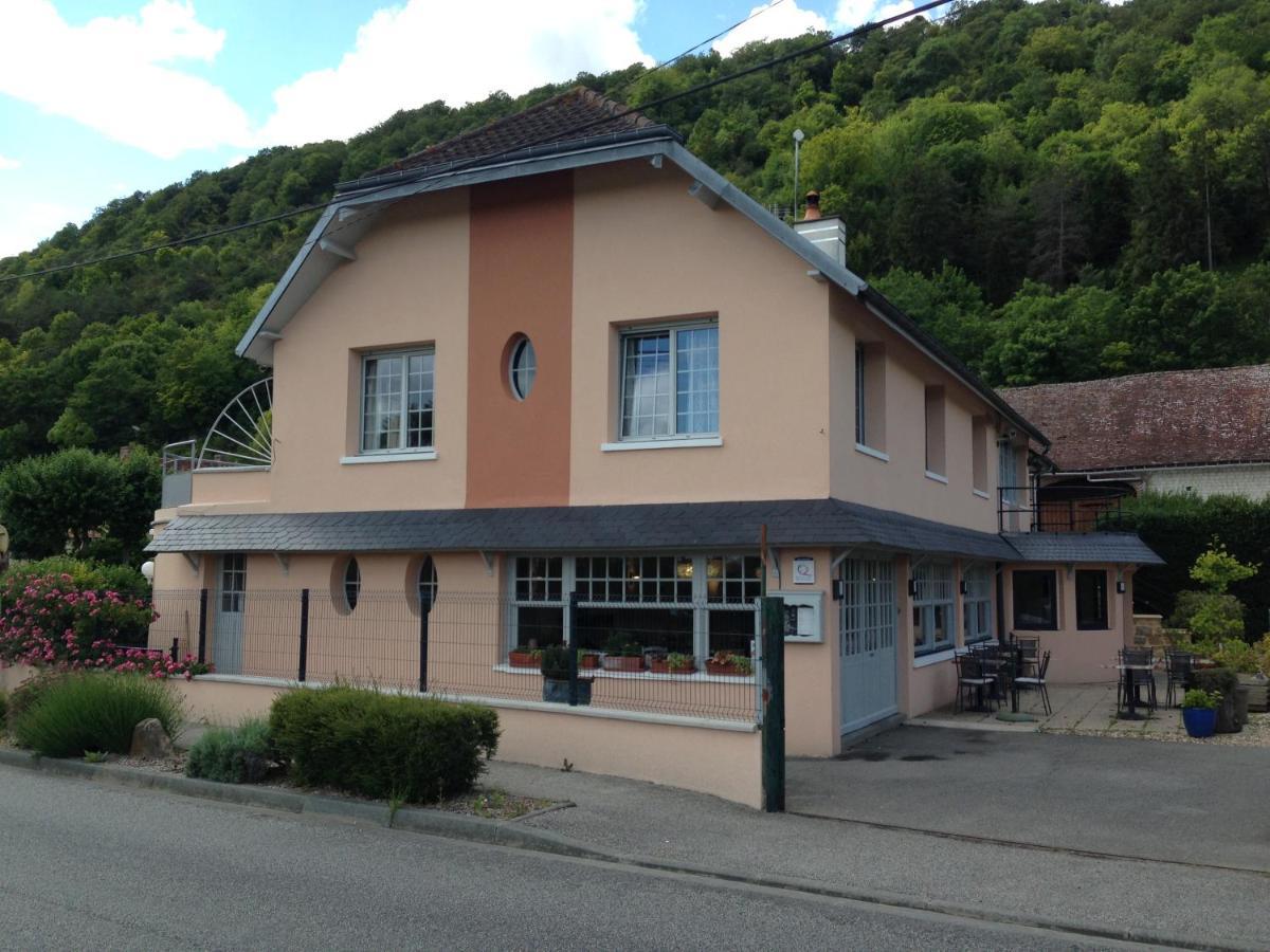 Auberge De La Roque La Roquette Dış mekan fotoğraf