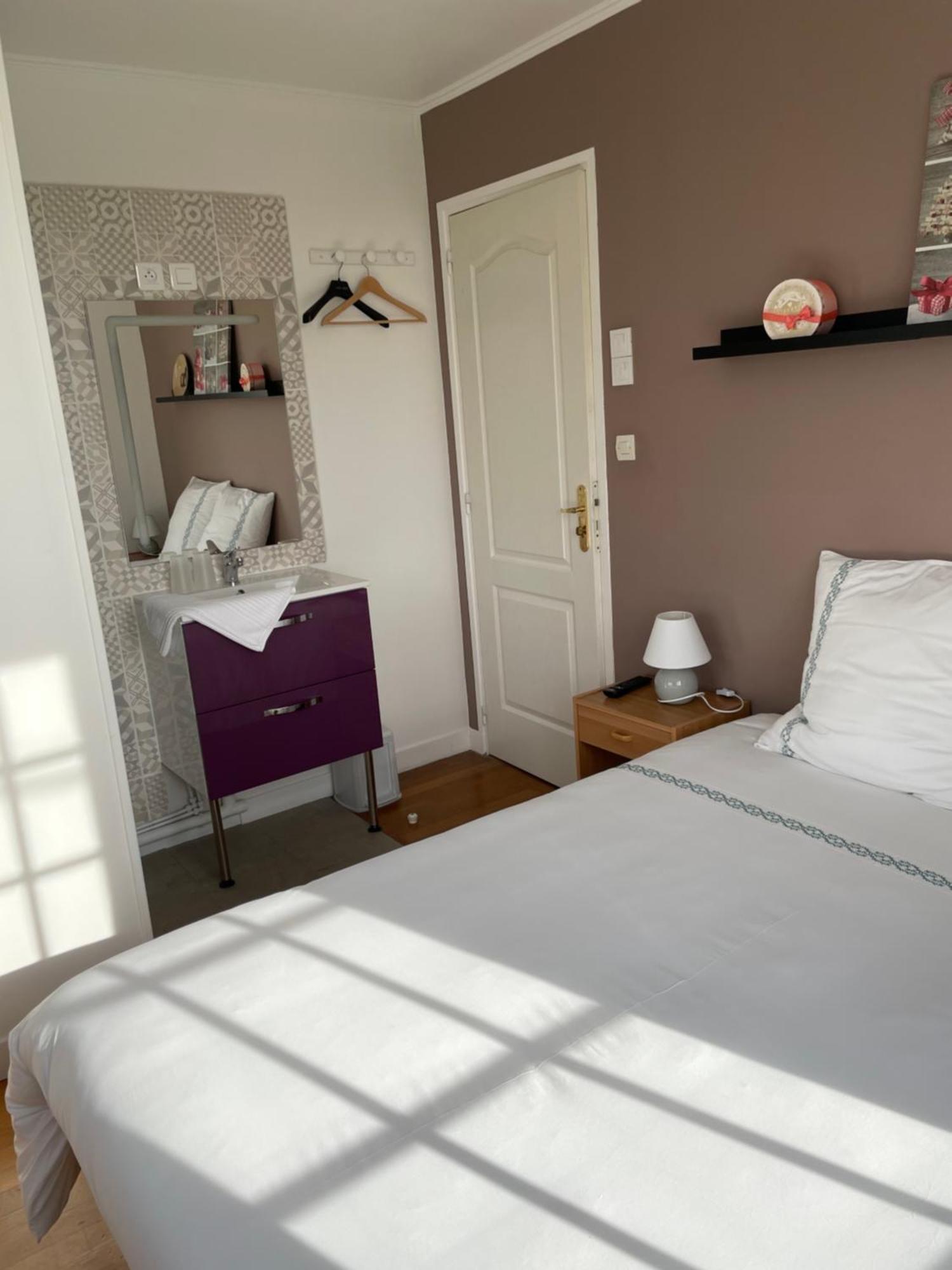 Auberge De La Roque La Roquette Dış mekan fotoğraf