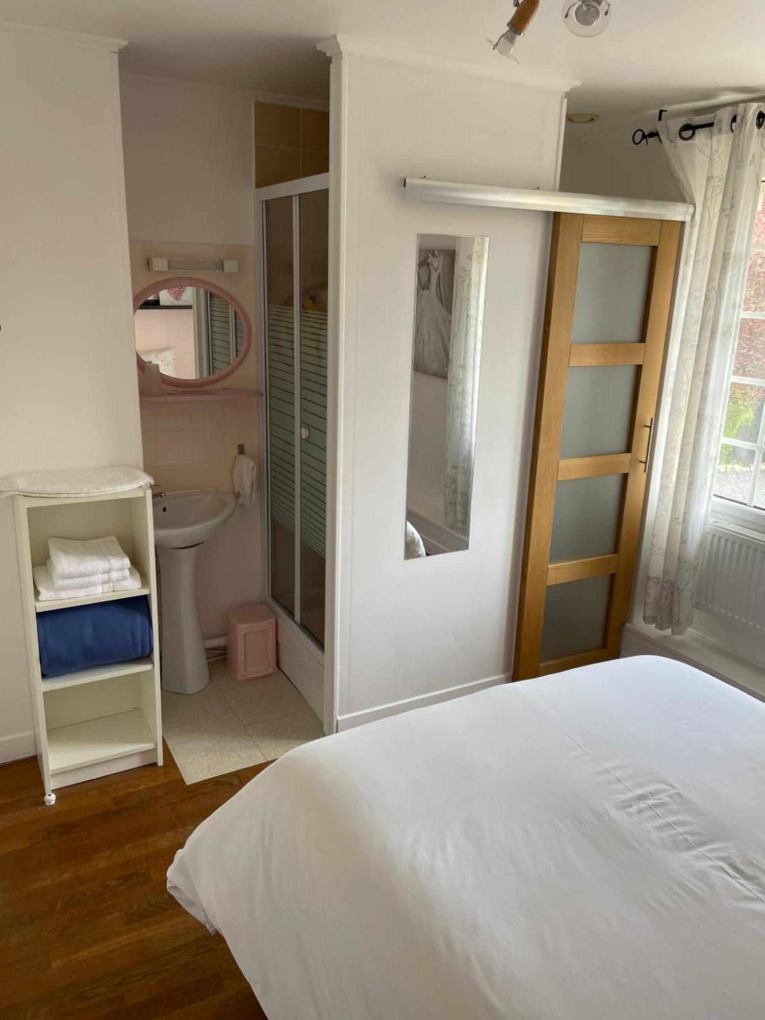 Auberge De La Roque La Roquette Dış mekan fotoğraf